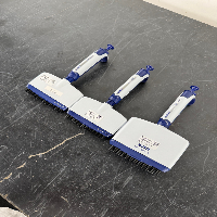 Rainin Pipe-Lite XLS Multichannel Pipettes - Quantity 3 image 1